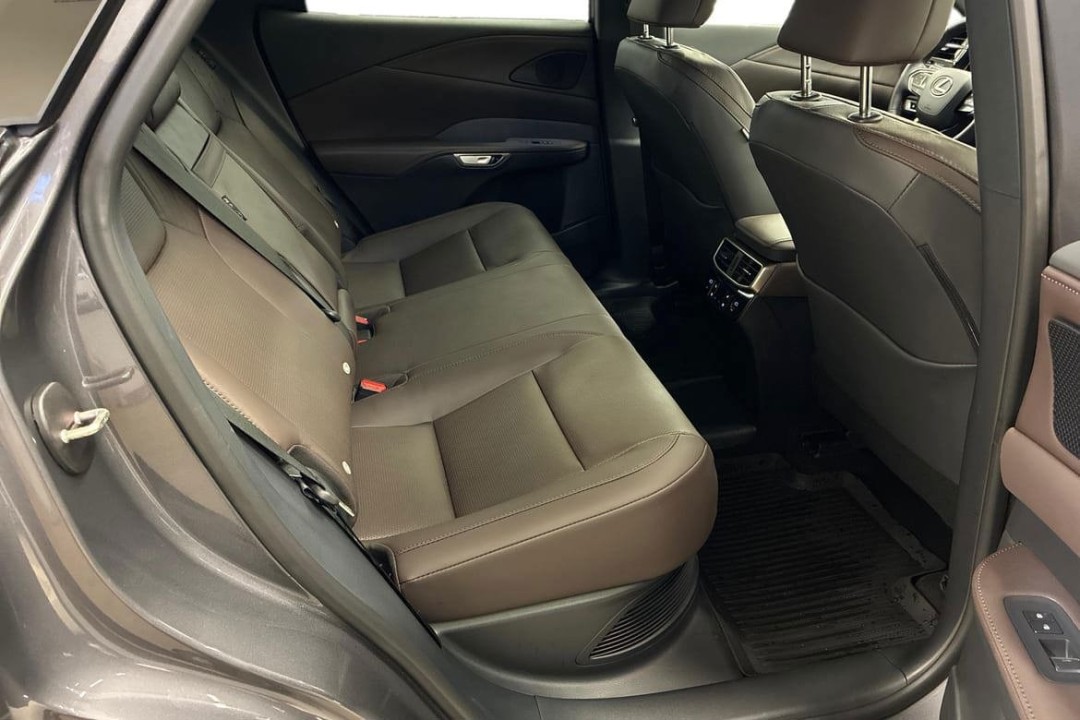 Lexus Seria RX 450h+ AWD Executive Line - foto 16