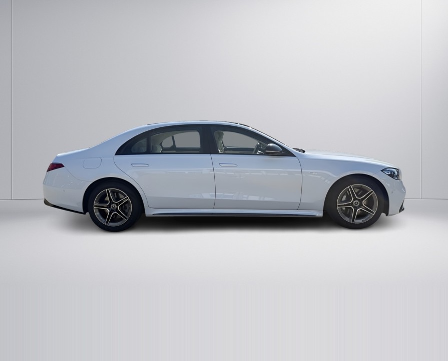 Mercedes-Benz S 580e 4MATIC Long (2)