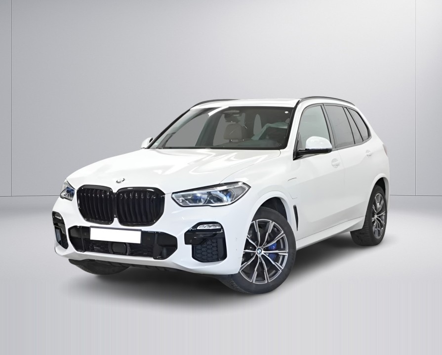 BMW X5 xDrive45e M-Sport (4)