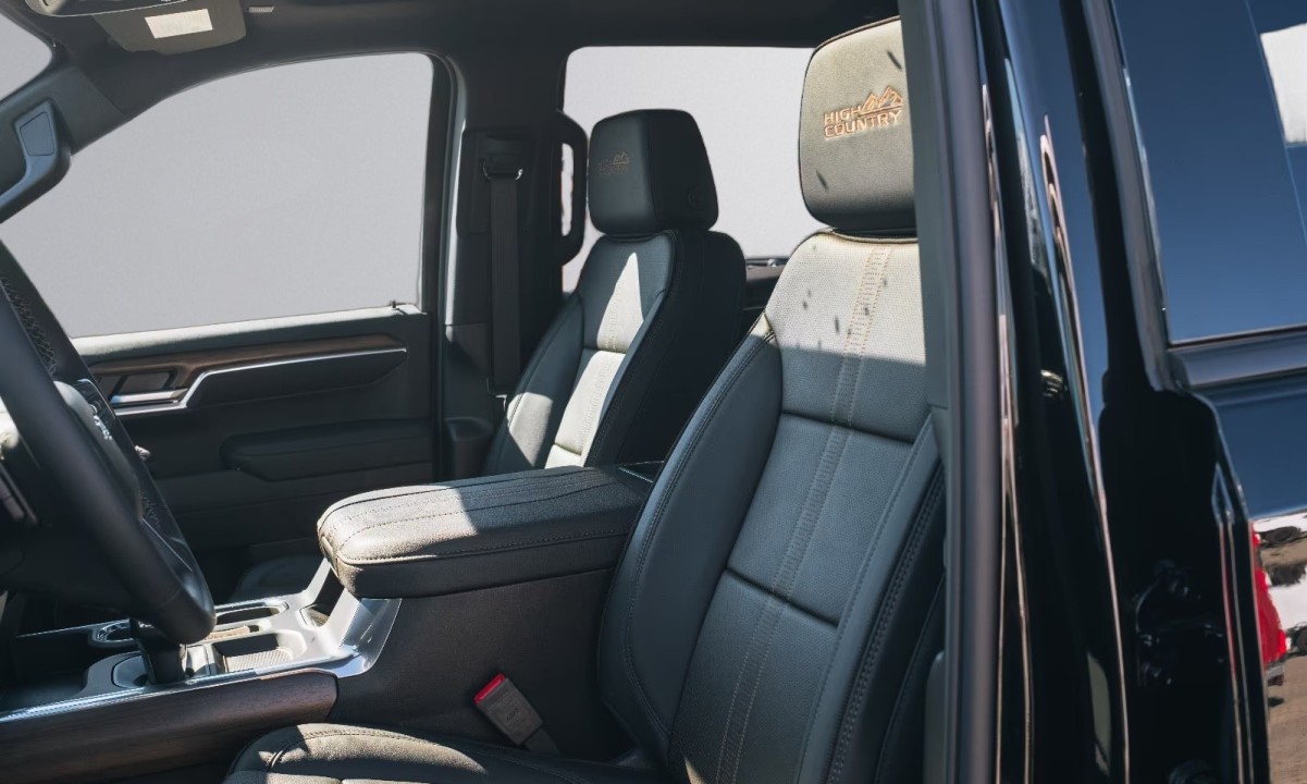 Chevrolet Silverado Midnight Edition - foto 10