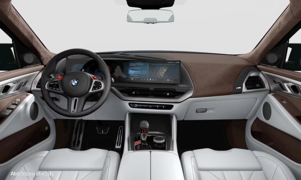 BMW XM 50e (3)