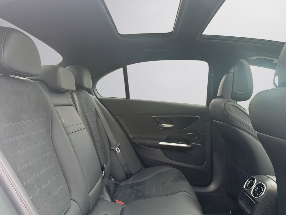 Mercedes-Benz C 200 AMG Line - foto 16