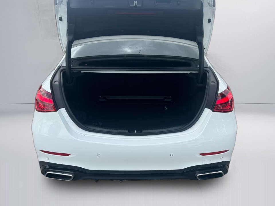Mercedes-Benz C 200 AMG Line - foto 18