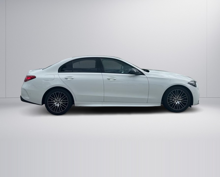 Mercedes-Benz C 200 AMG Line (2)