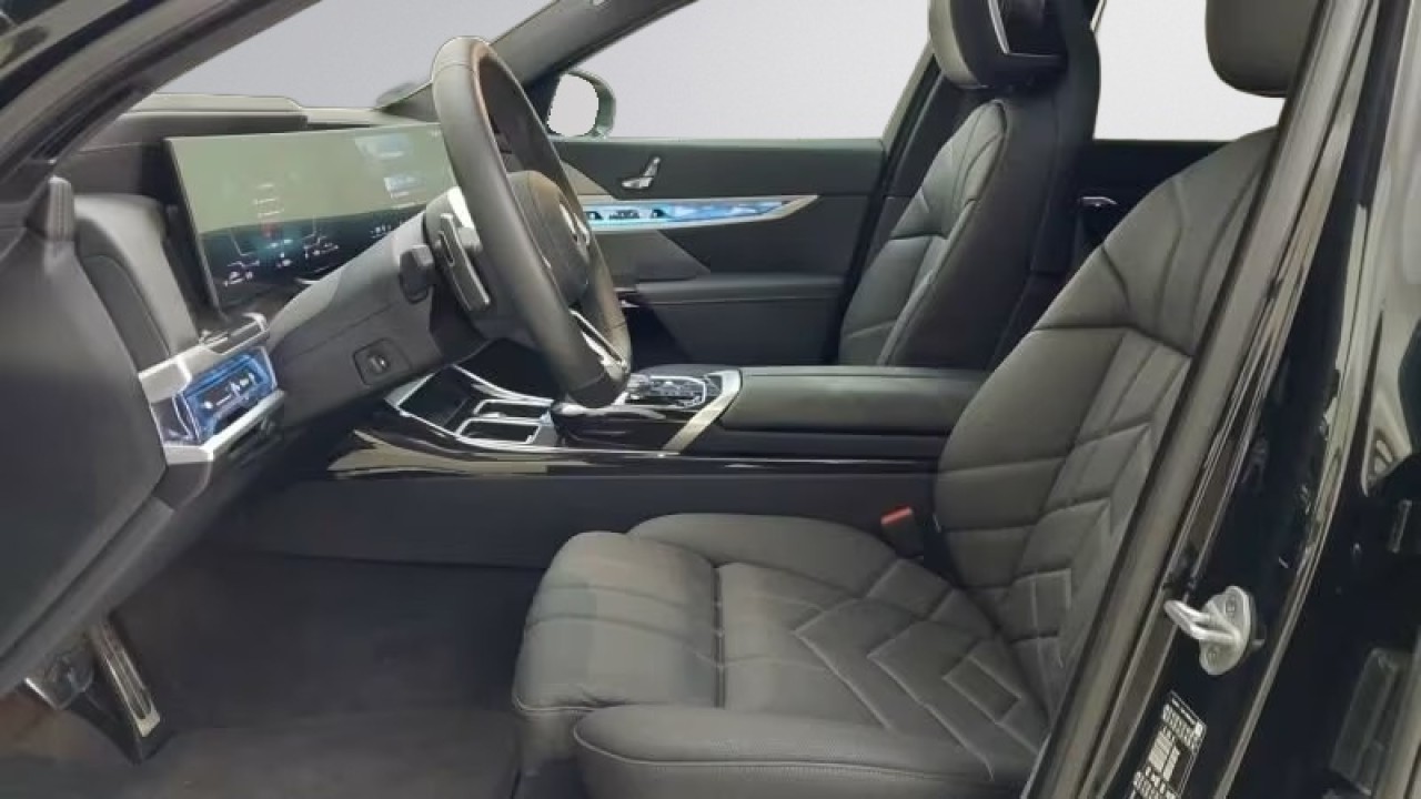 BMW Seria 7 750e xDrive M-Sport - foto 7