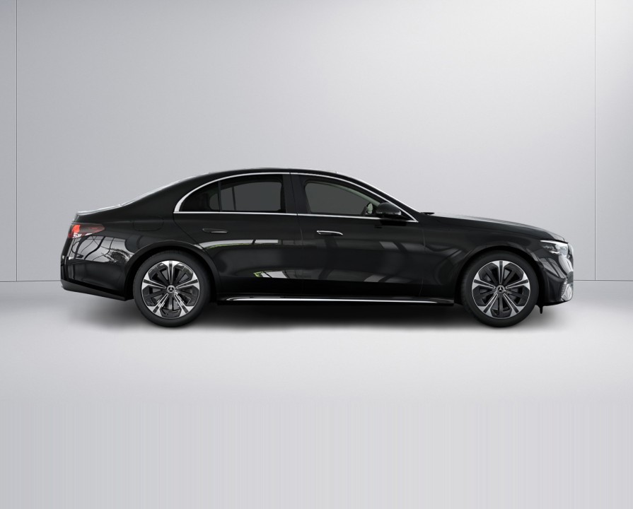 Mercedes-Benz E 400e 4MATIC (2)