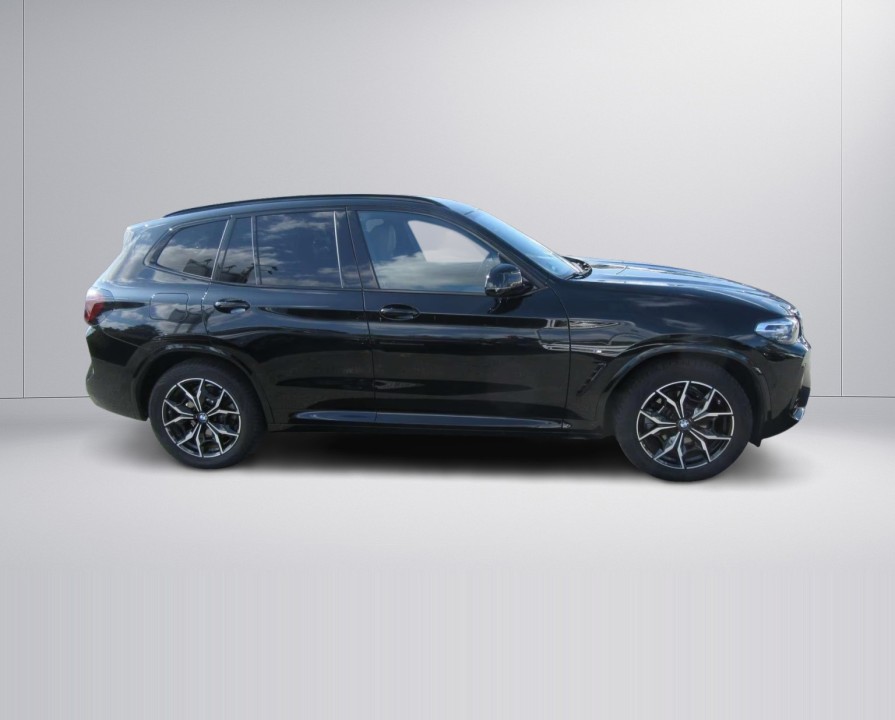 BMW X3 xDrive 20i M-Sport (2)
