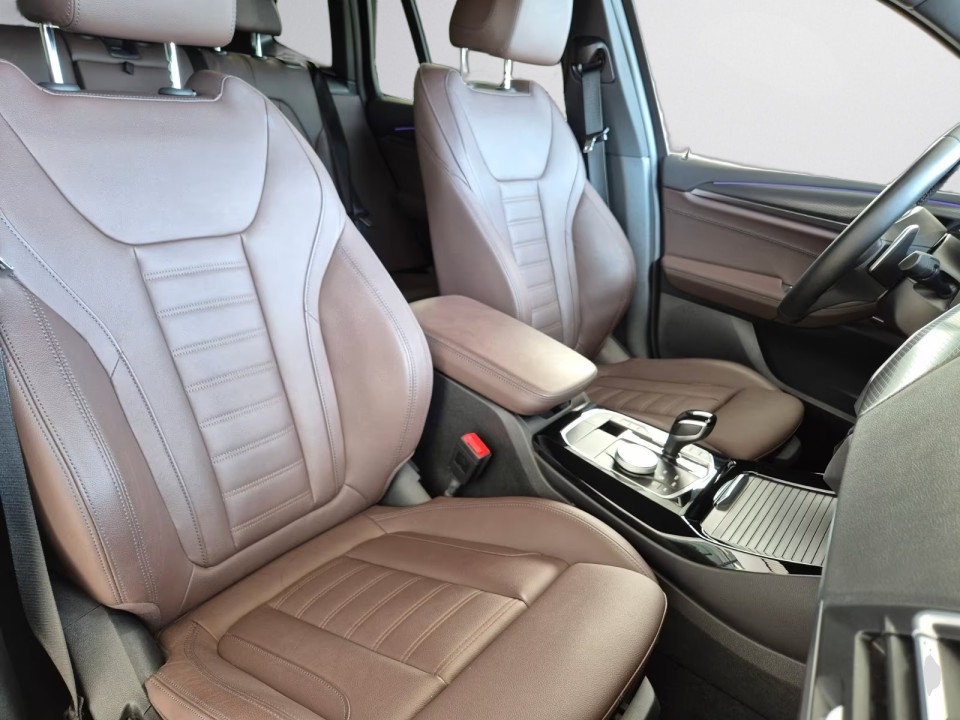 BMW X3 xDrive20i M-Sport - foto 11