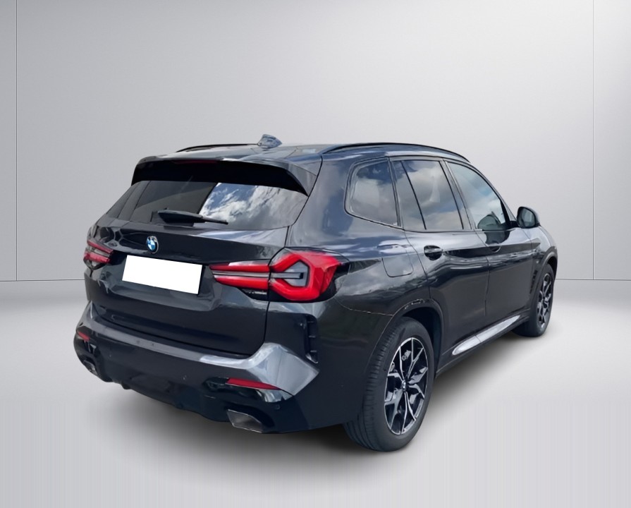 BMW X3 xDrive20d M-Sport (2)