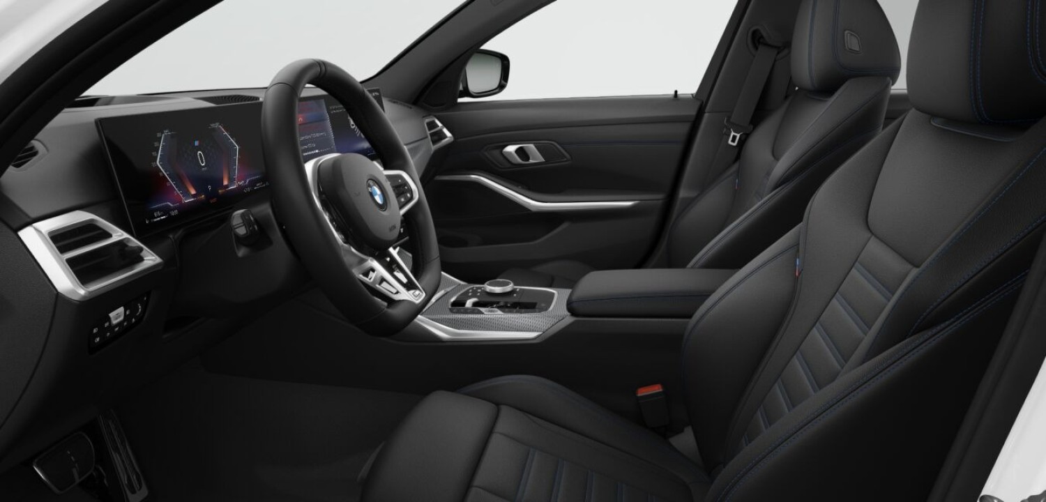BMW Seria 3 330i xDrive (4)