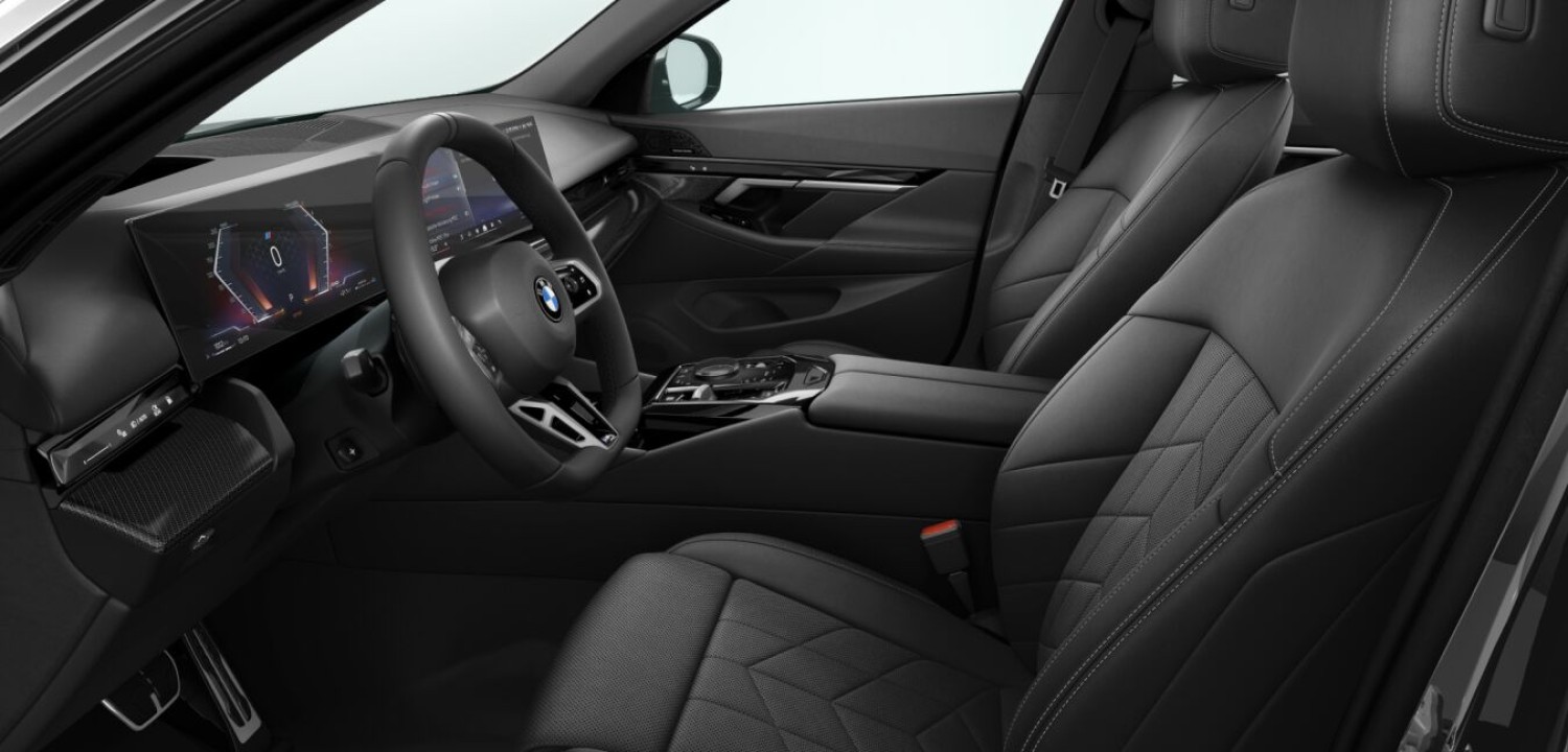 BMW Seria 5 520i M-Sport (3)
