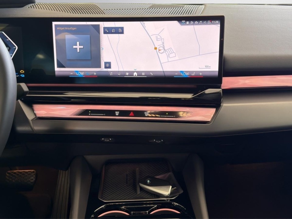 BMW Seria 5 550e xDrive - foto 8