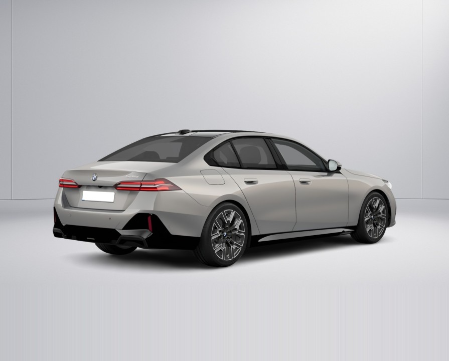 BMW Seria 5 520d (2)