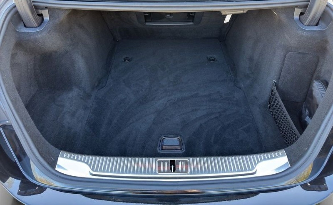 Mercedes-Benz S 500 4MATIC AMG - foto 19