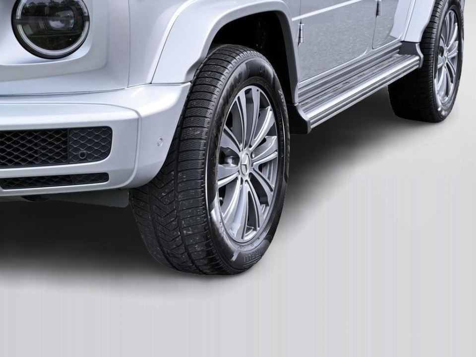 Mercedes-Benz G 500 AMG - foto 15