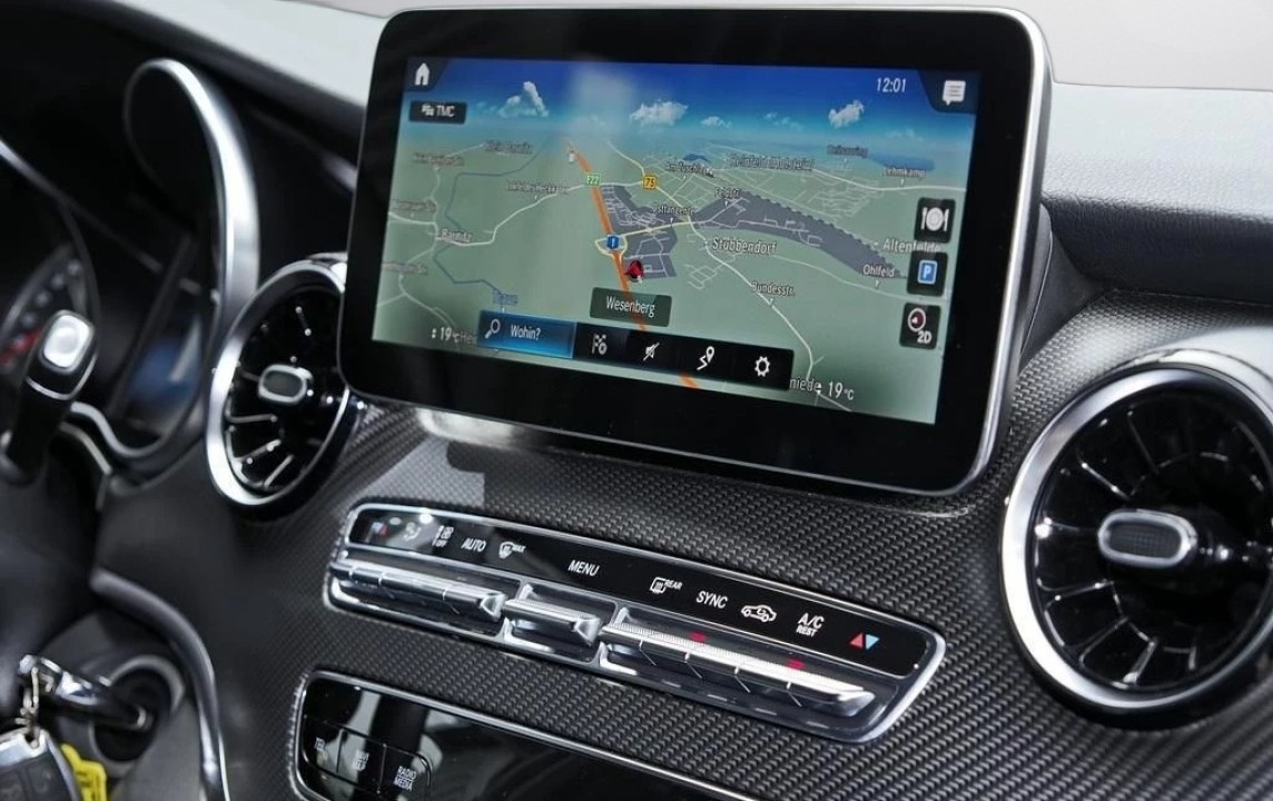 Mercedes-Benz V 300d 4MATIC - foto 9