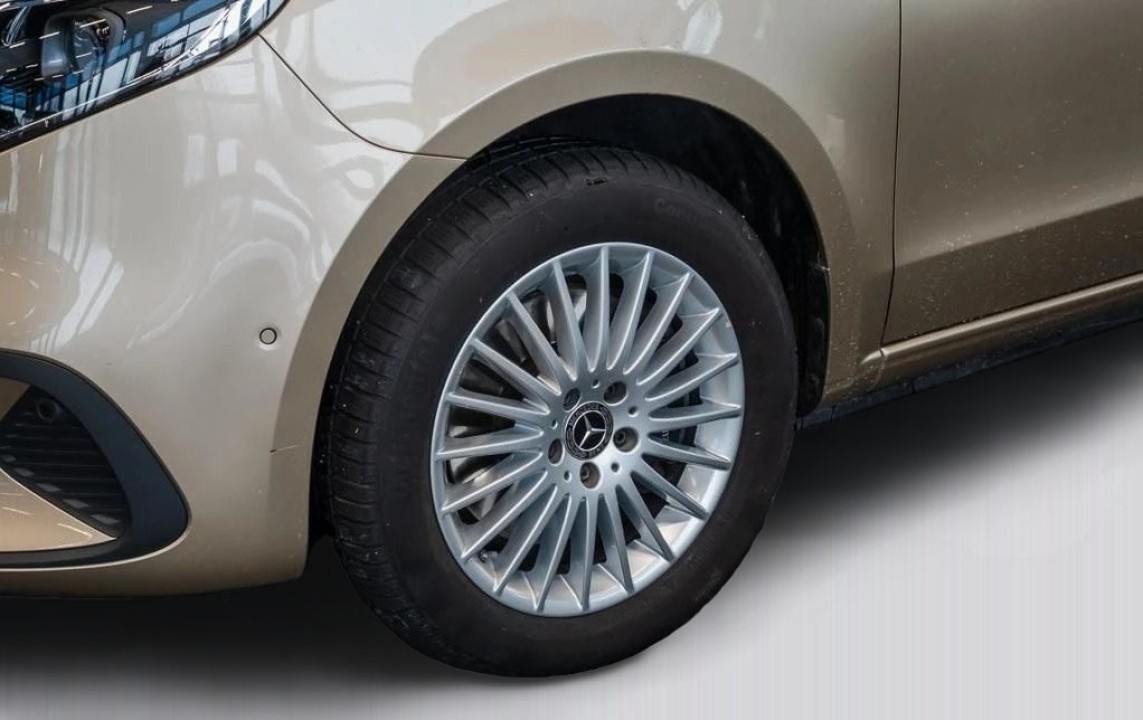 Mercedes-Benz V 220 STYLE - foto 13