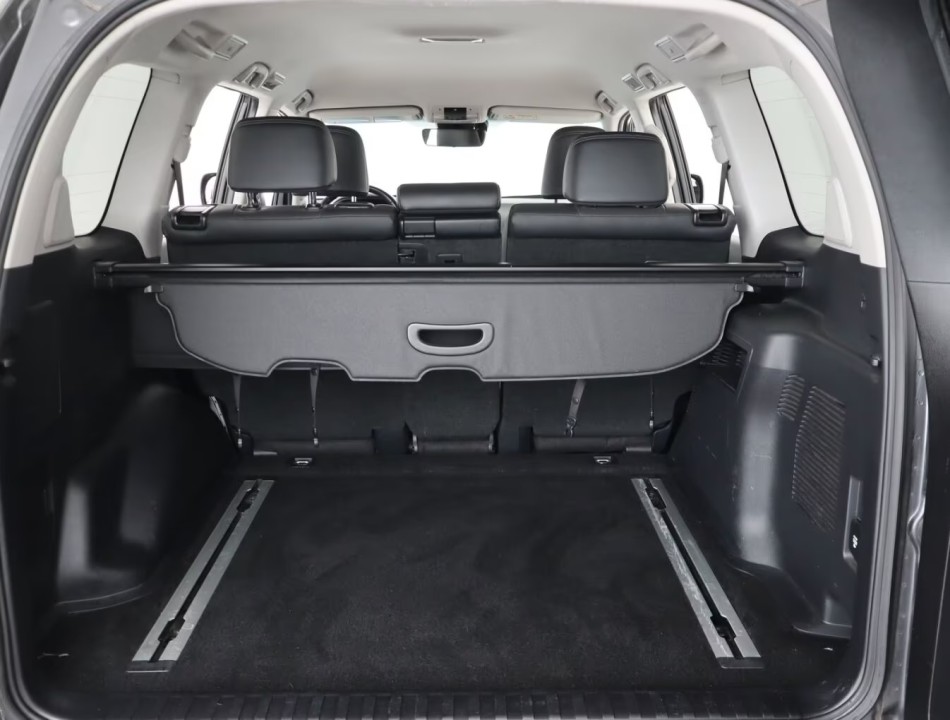 Toyota Land Cruiser 2.8D Premium - foto 17