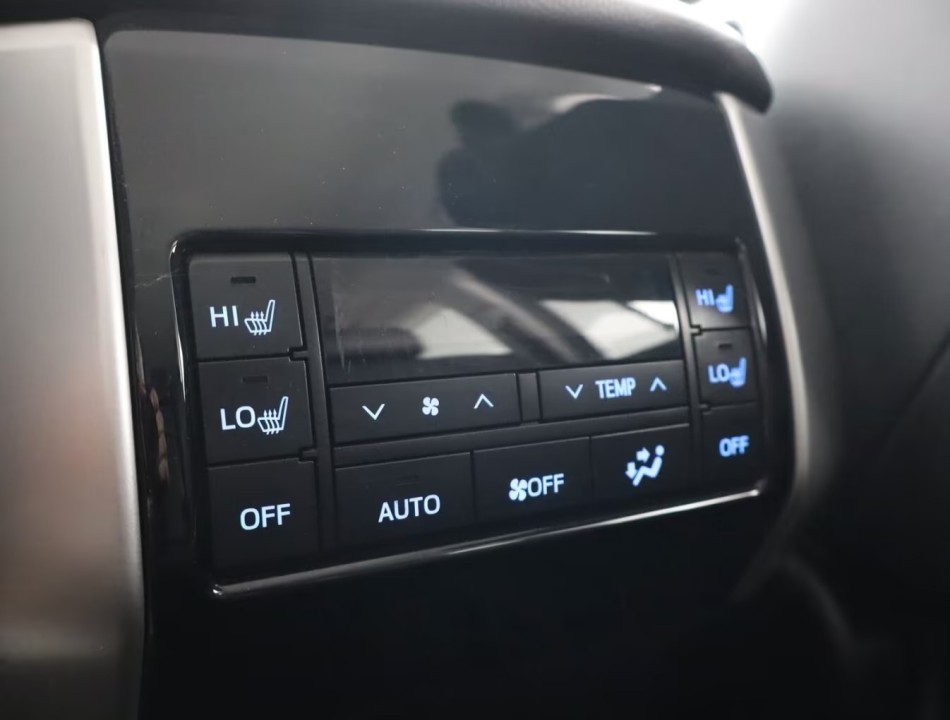 Toyota Land Cruiser 2.8D Premium - foto 13