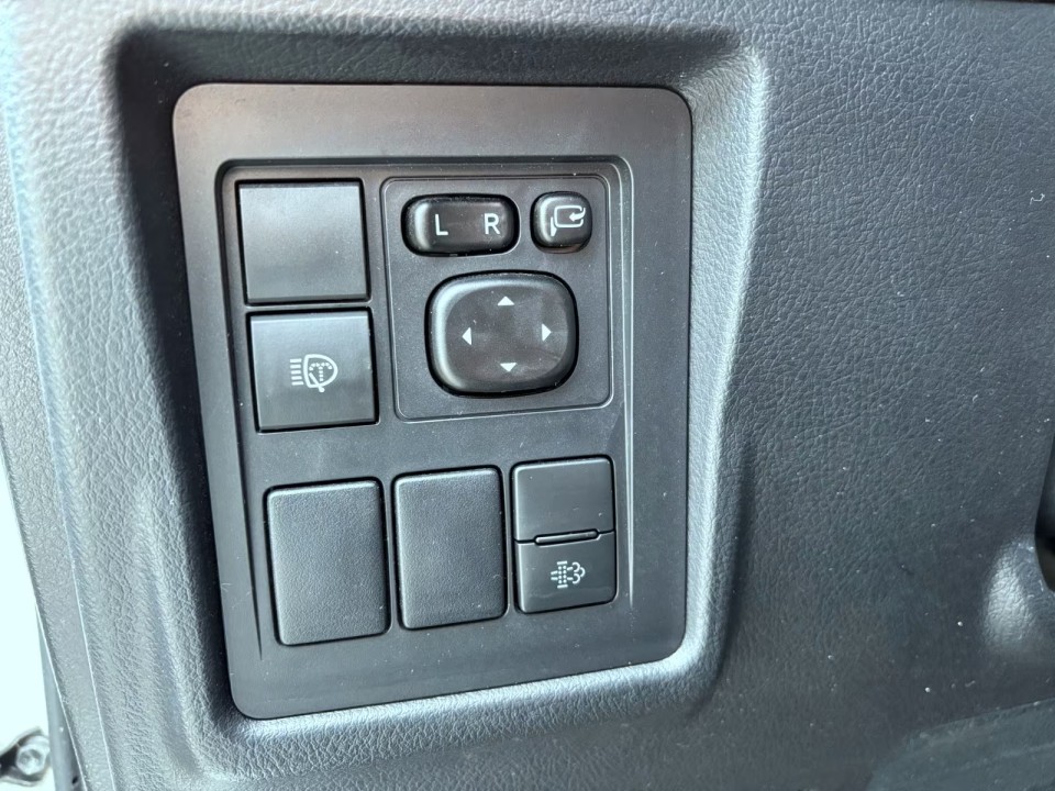 Toyota Land Cruiser 2.8D - foto 26