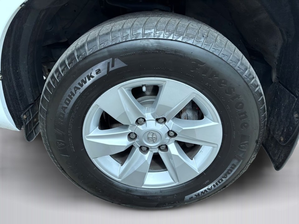 Toyota Land Cruiser 2.8D - foto 34