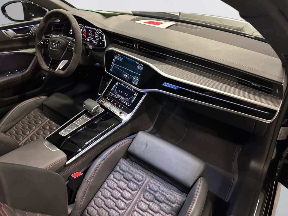 Audi RS7 Sportback Performance - foto 12
