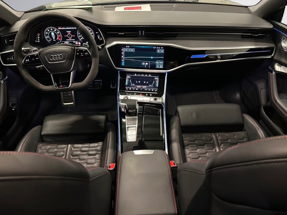 Audi RS7 Sportback Performance - foto 11
