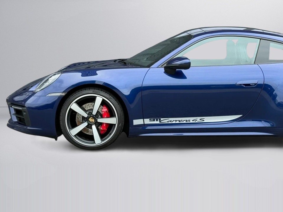 Porsche 911 Carrera 4S - foto 27