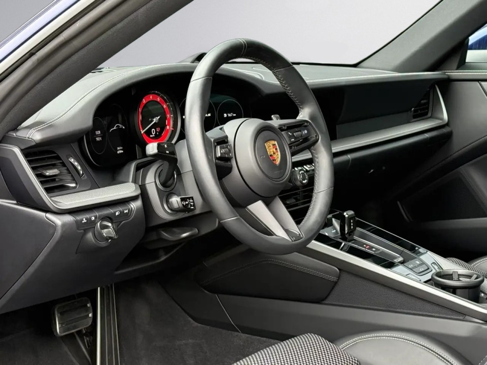 Porsche 911 Carrera 4S - foto 8