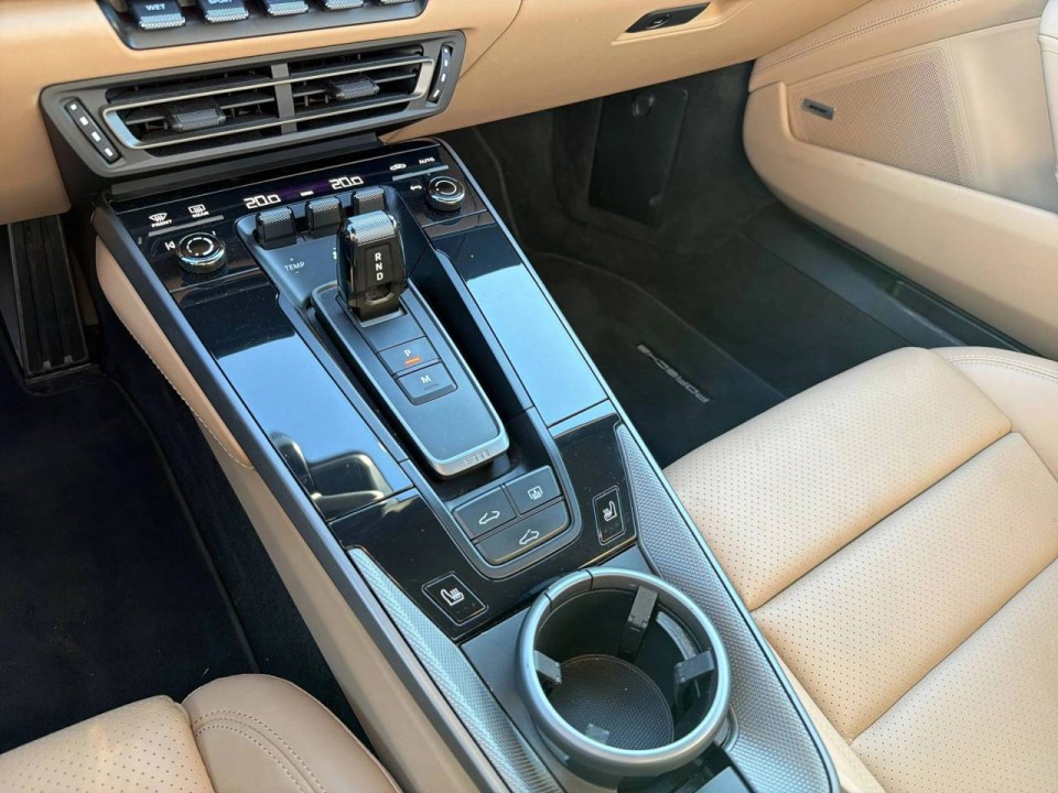 Porsche 911 Carrera 4S - foto 15