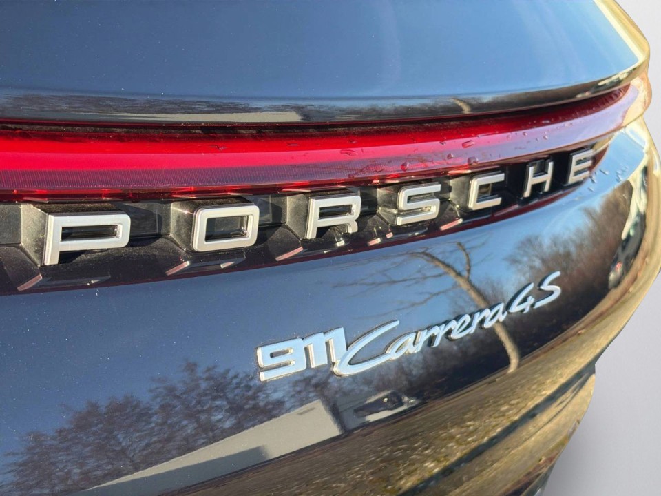 Porsche 911 Carrera 4S - foto 25