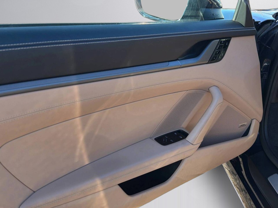 Porsche 911 Carrera 4S - foto 21