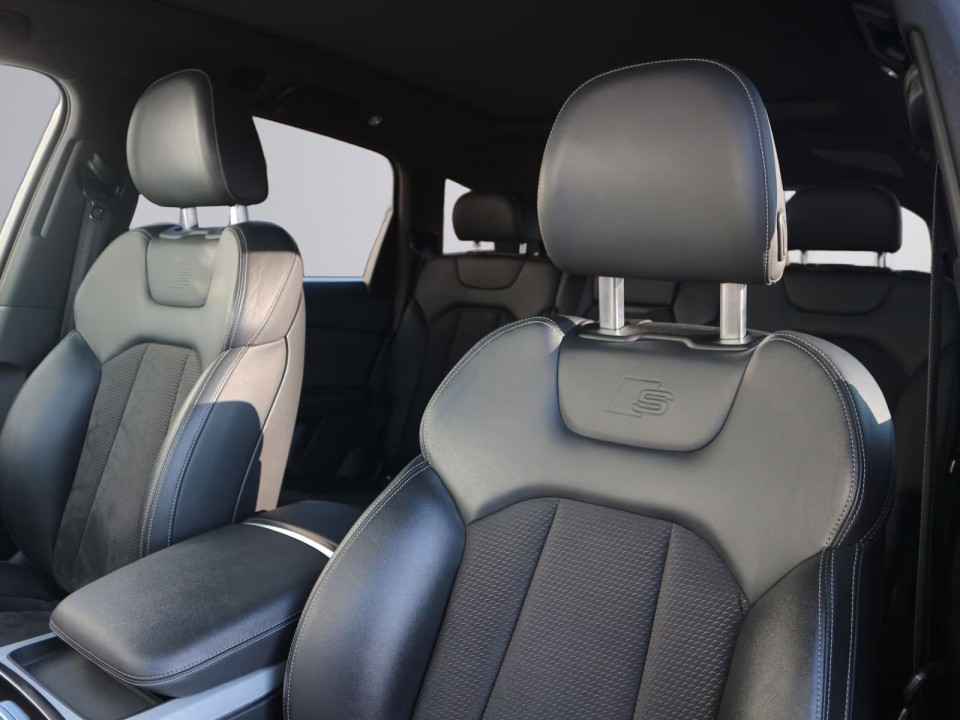 Audi Q7 55TFSI quattro tiptronic - foto 8