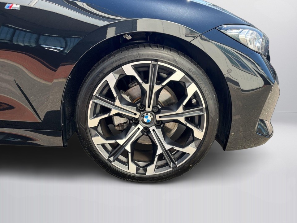 BMW Seria 3 320d M-Sport - foto 16
