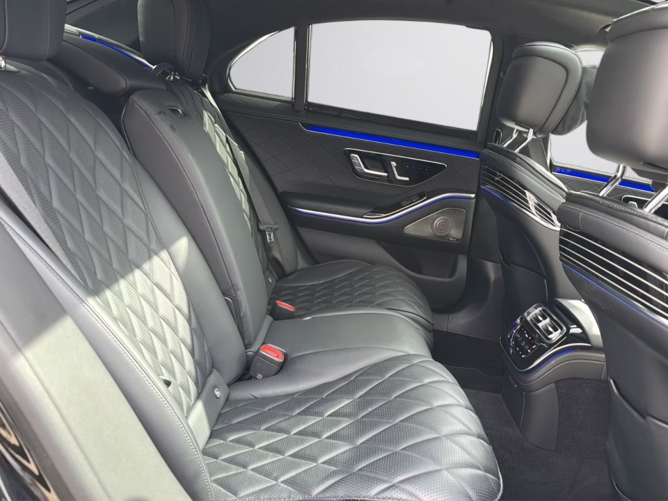 Mercedes-Benz S 400d 4MATIC AMG Line - foto 18