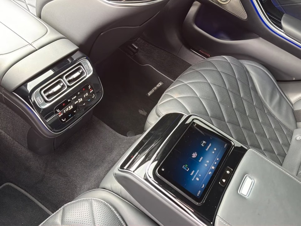Mercedes-Benz S 400d 4MATIC AMG Line - foto 17
