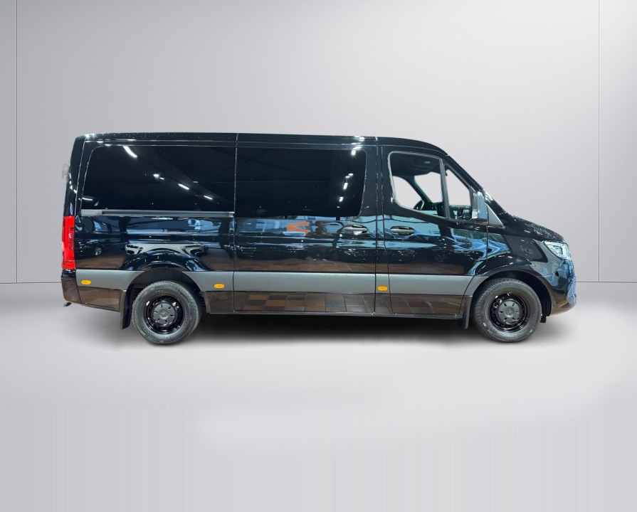 Mercedes-Benz Sprinter (2)