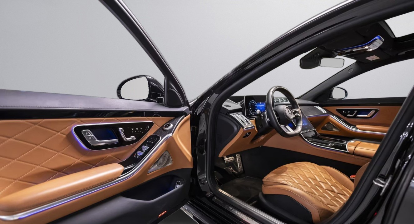 Mercedes-Benz S 400d 4MATIC AMG - foto 7