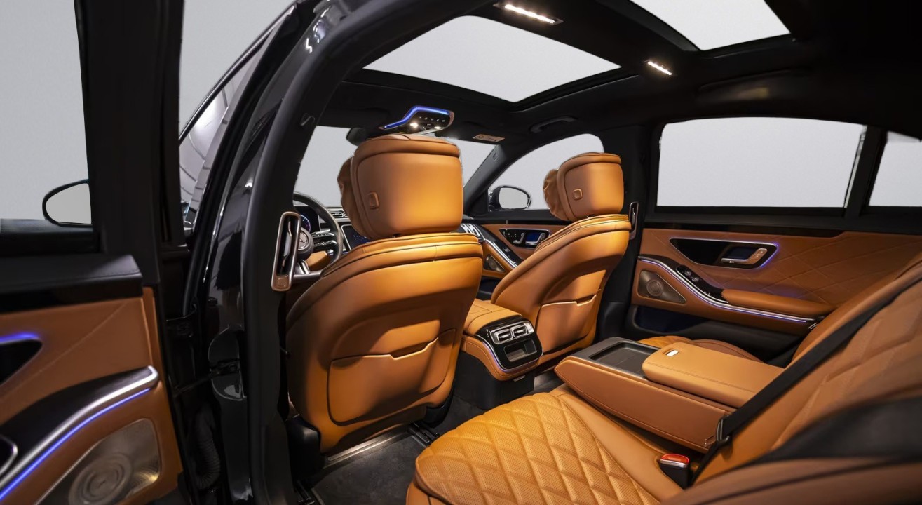 Mercedes-Benz S 400d 4MATIC AMG - foto 8