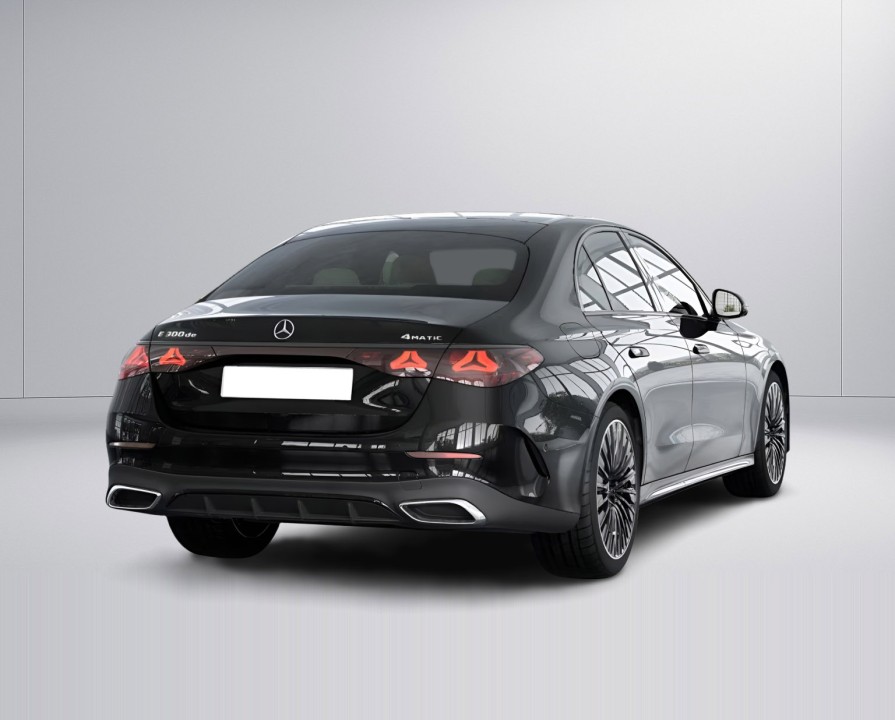 Mercedes-Benz E 300de 4MATIC AMG Line (5)