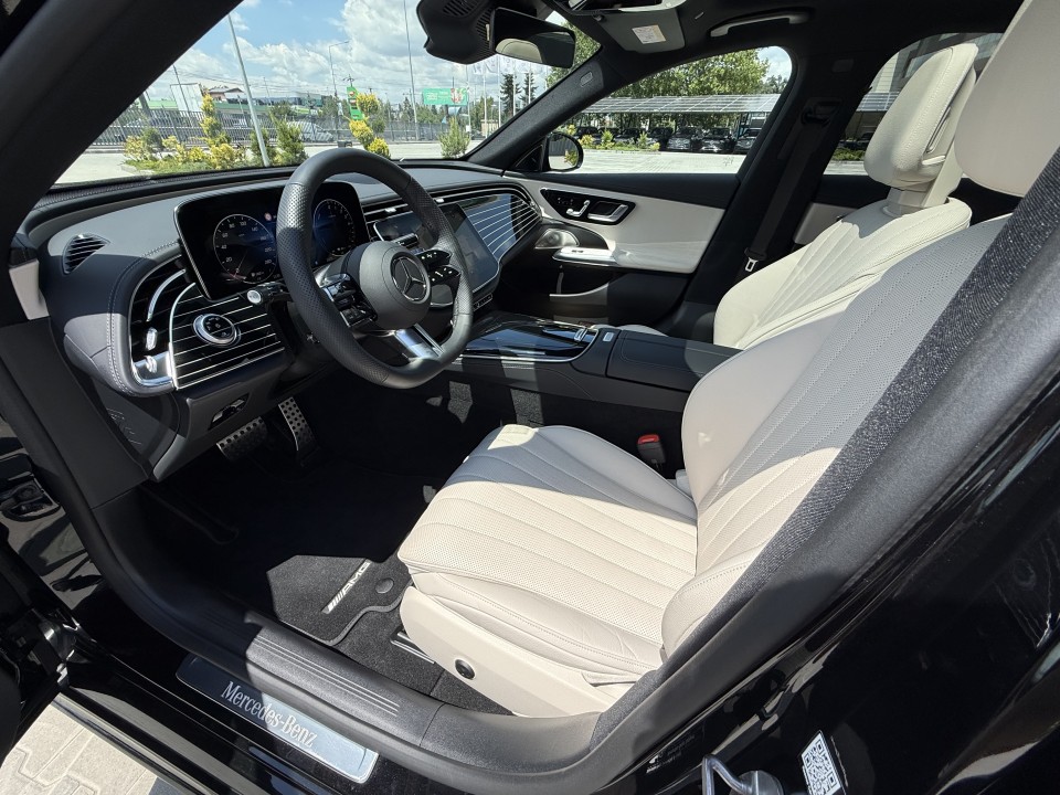Mercedes-Benz E 300de 4MATIC AMG Line - foto 11