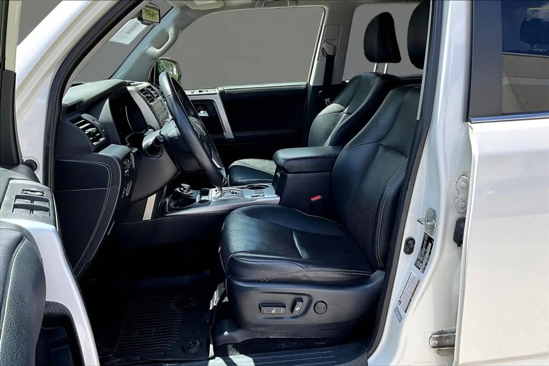 Toyota 4Runner - foto 8