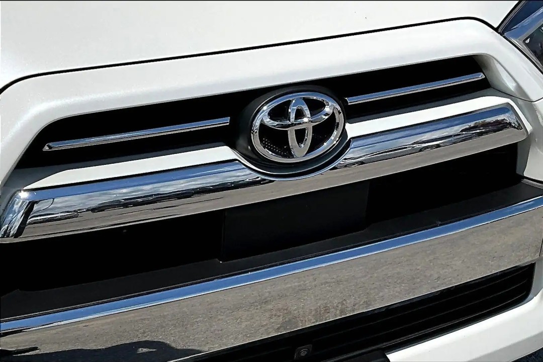 Toyota 4Runner - foto 25