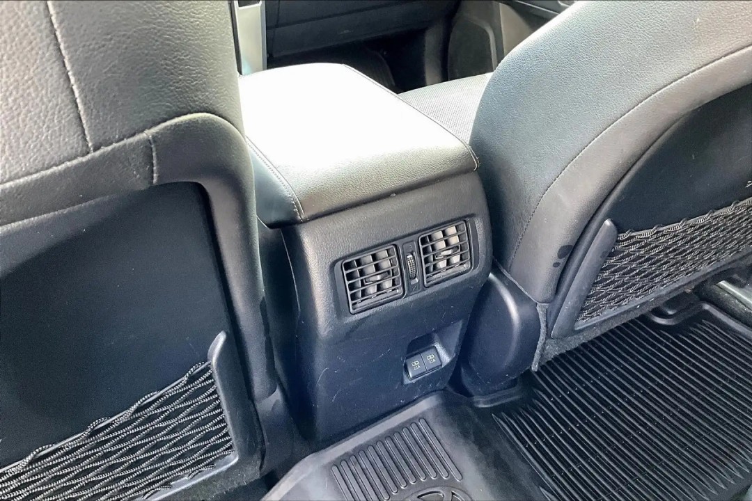 Toyota 4Runner - foto 17