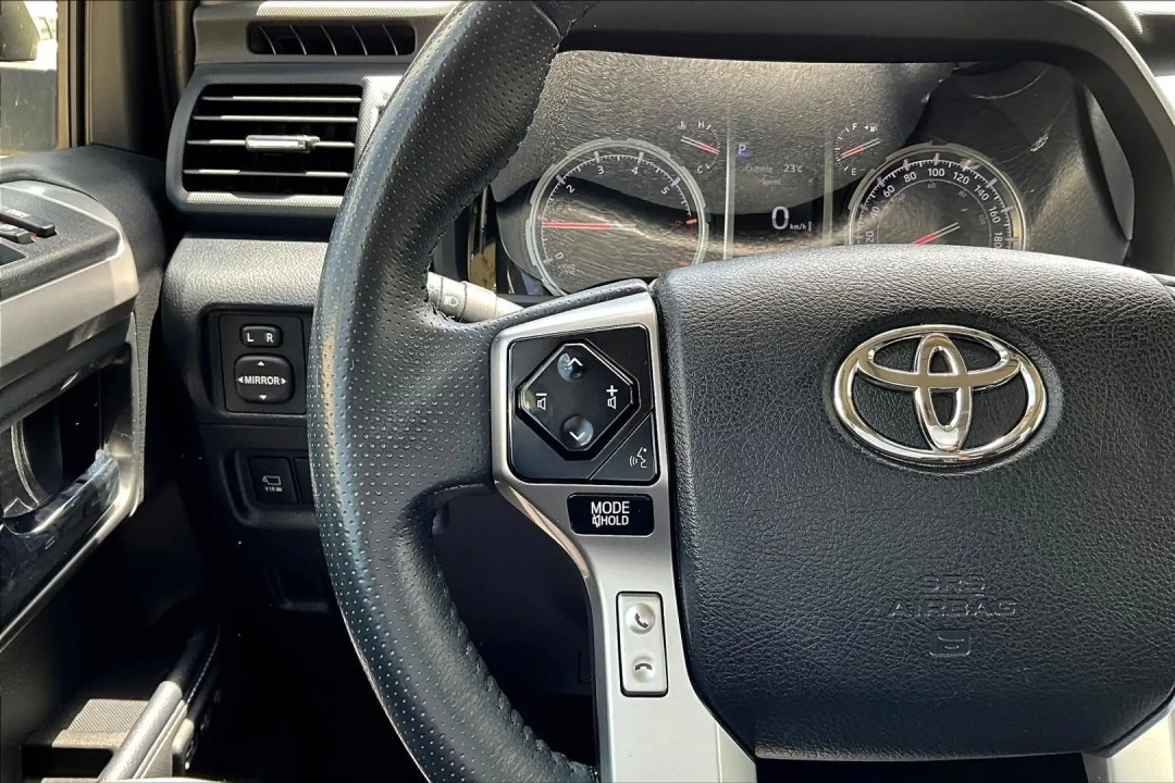 Toyota 4Runner - foto 18