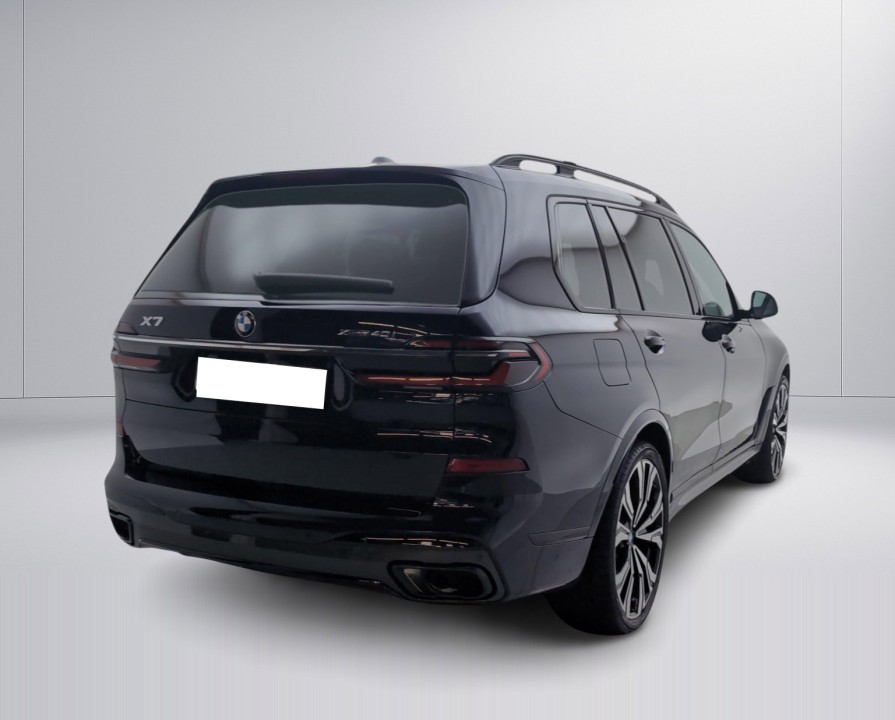 BMW X7 xDrive40i M-Sport (5)