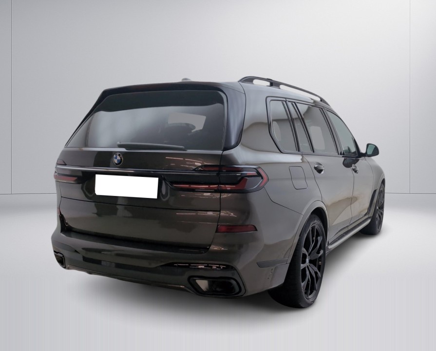 BMW X7 xDrive40d M-Sport (5)