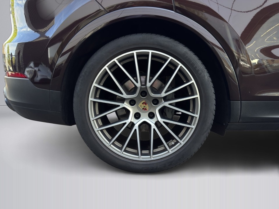 Porsche Cayenne S Platinum Edition - foto 24