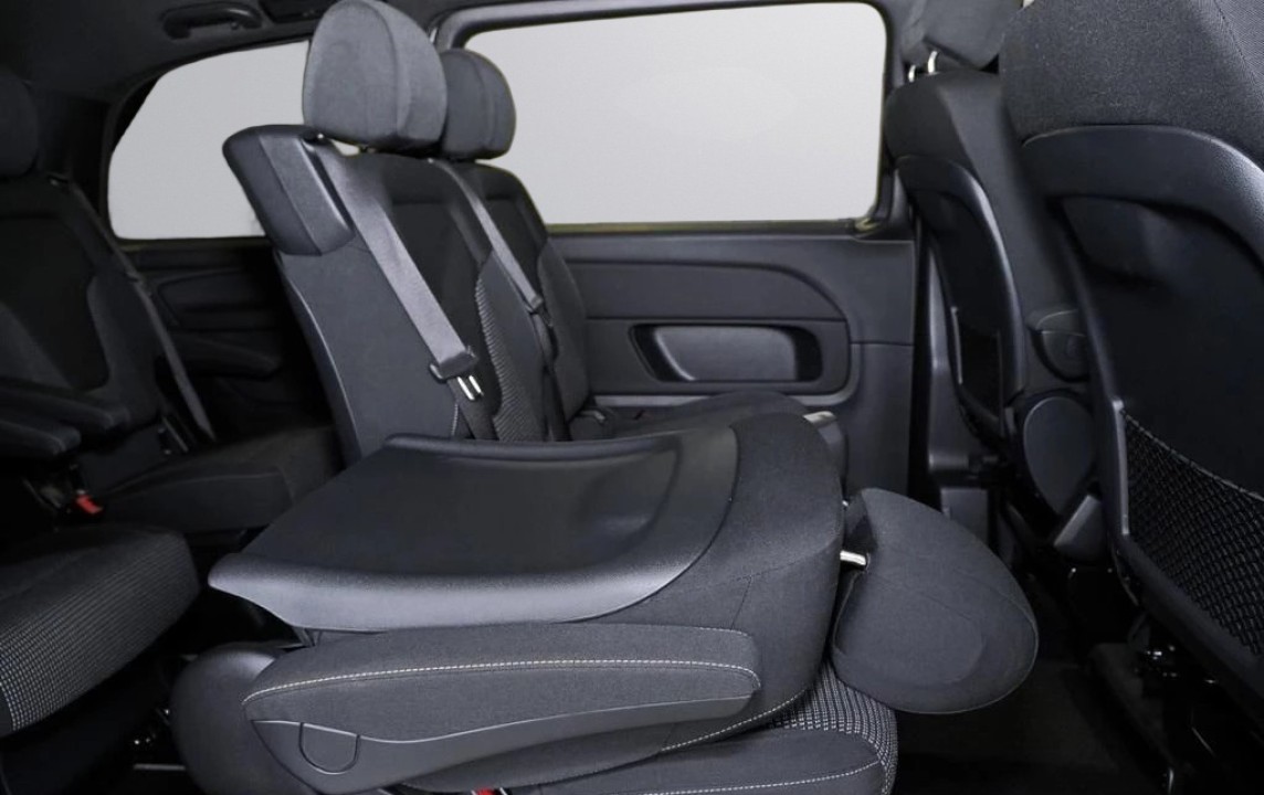 Mercedes-Benz V 220d Style Compact - foto 13