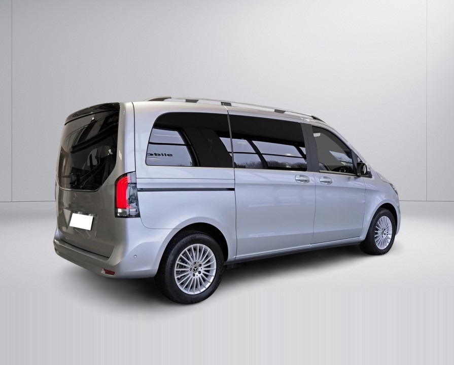 Mercedes-Benz V 220d Style Compact (3)